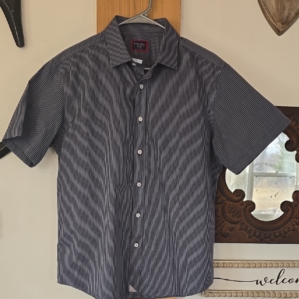 Untuck It Blue And Gray Striped Shirt Medium